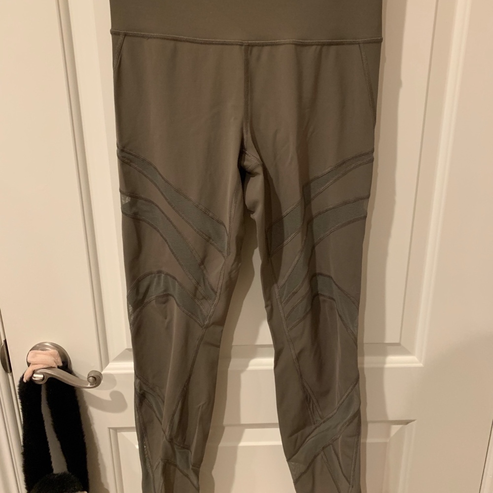 Lulu lemon leggings